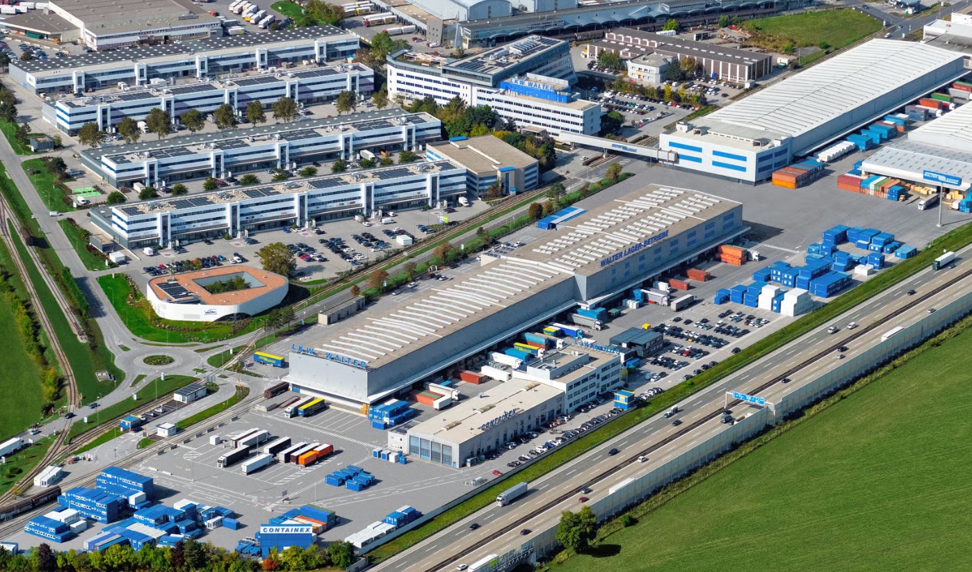 LKW WALTER Internationale Transportorganisation AG - Bild 1